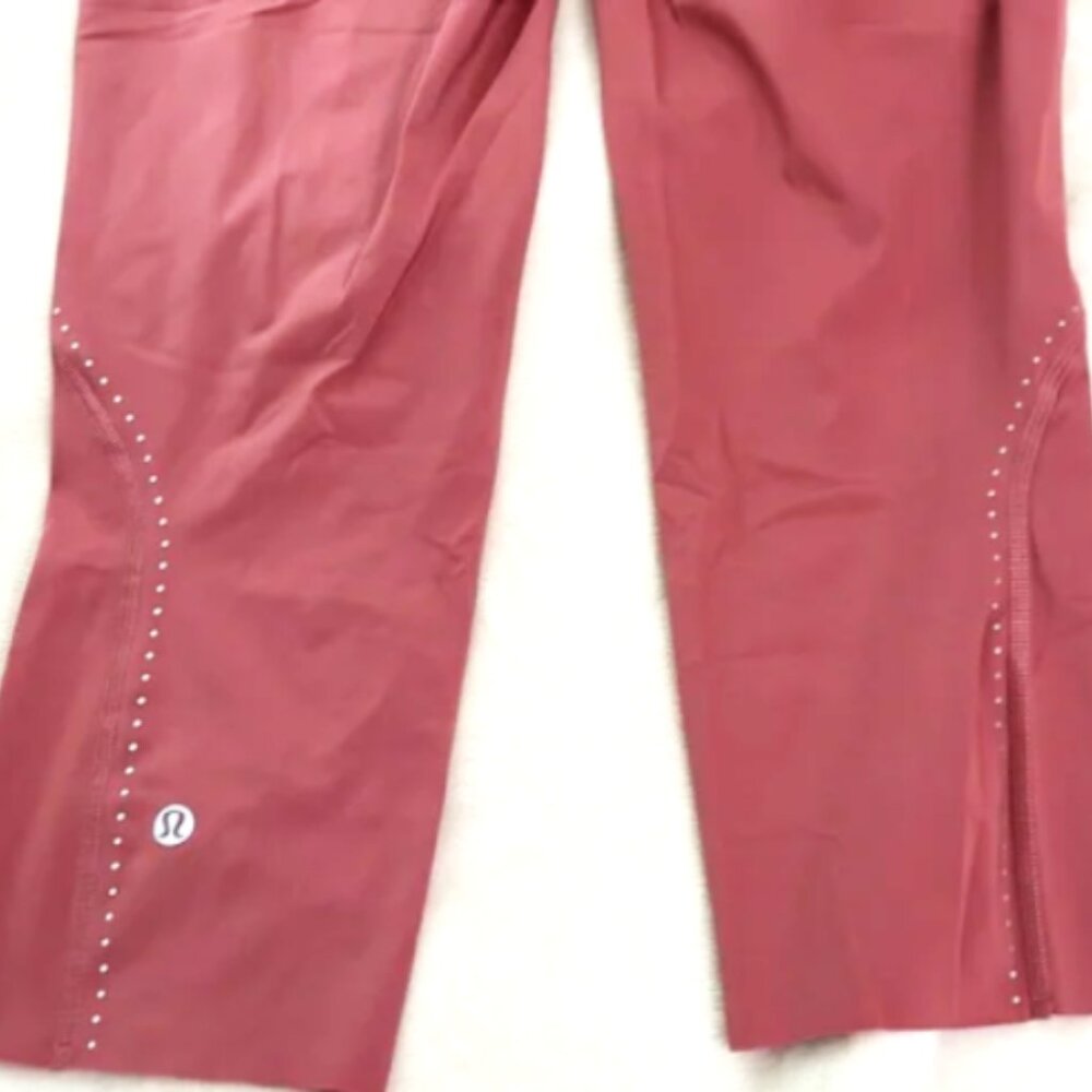 Lululemon Dusty Rose Workout Capri Legging Size 10 - Picture 10 of 11
